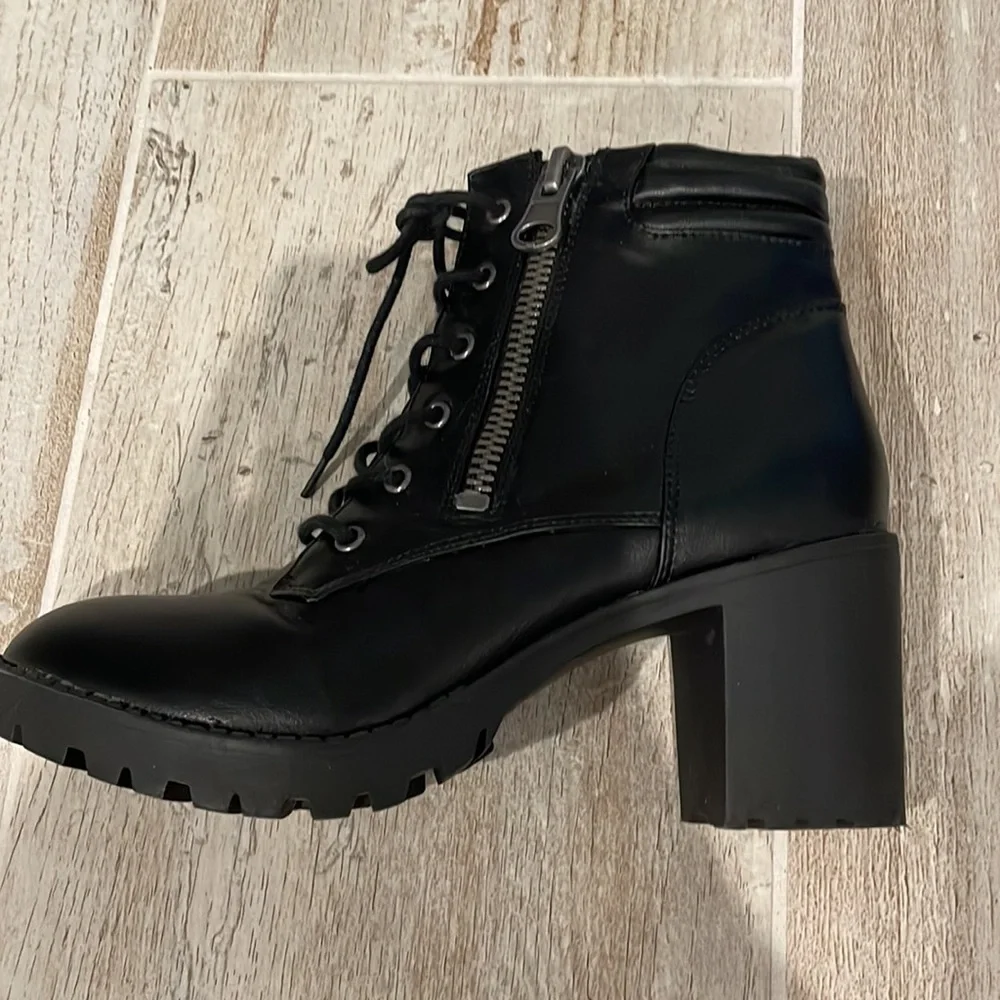 Steve Madden Heeled Booties - Picture 3 of 6